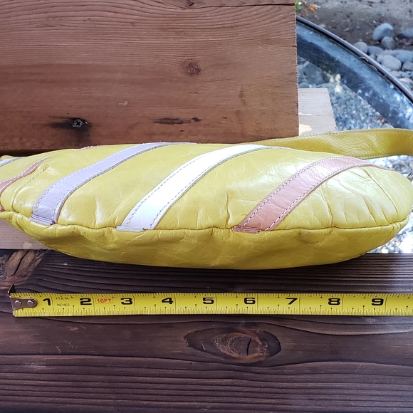 Arcadia Leather Funky Hobo Bag - Picture 5 of 16